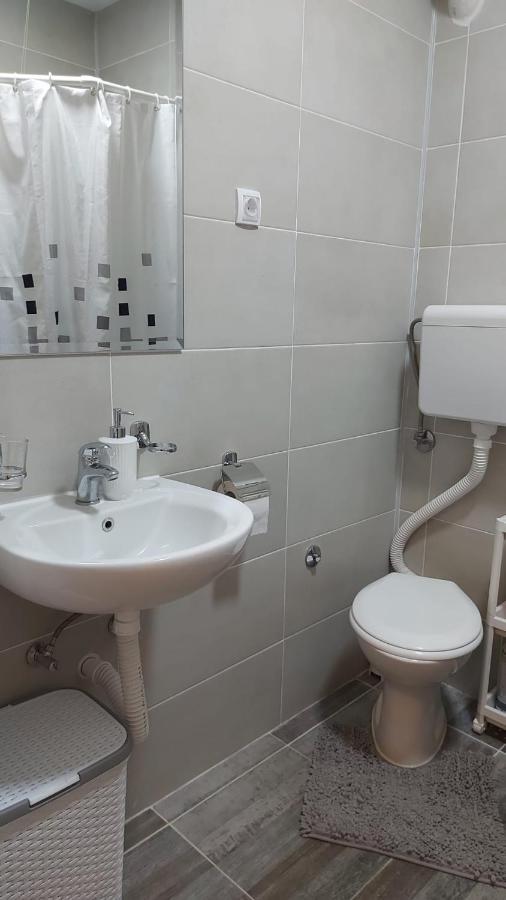 ורסאק Apartman Milica מראה חיצוני תמונה
